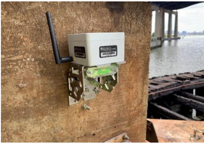 Wireless Tilt Sensor for pier and settlement monitoring
