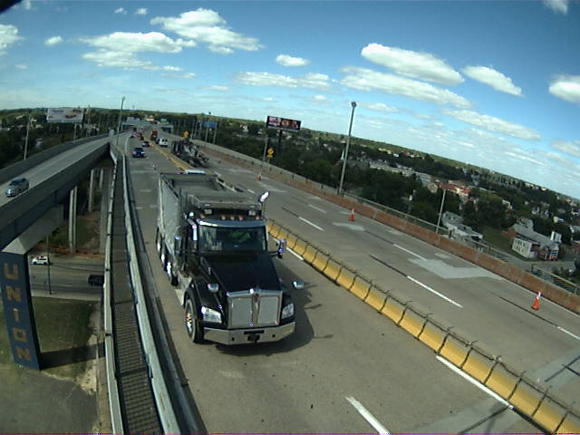 Detect overweight tuck load highway bridge wireless monitoring camera